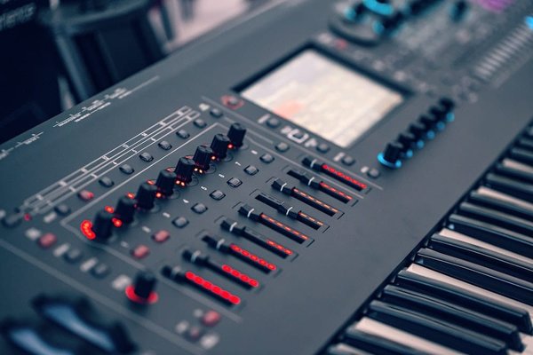 Comment choisir un bon clavier mécanique pour la programmation informatique ?